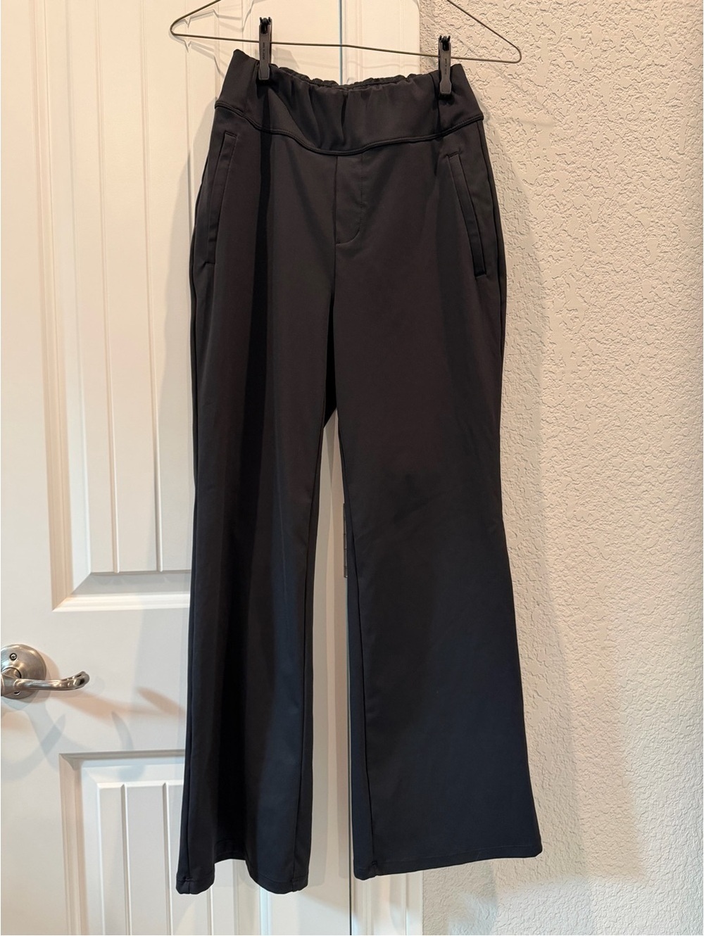 Halara Women's Black Petite XS Stretch Flared Pants
